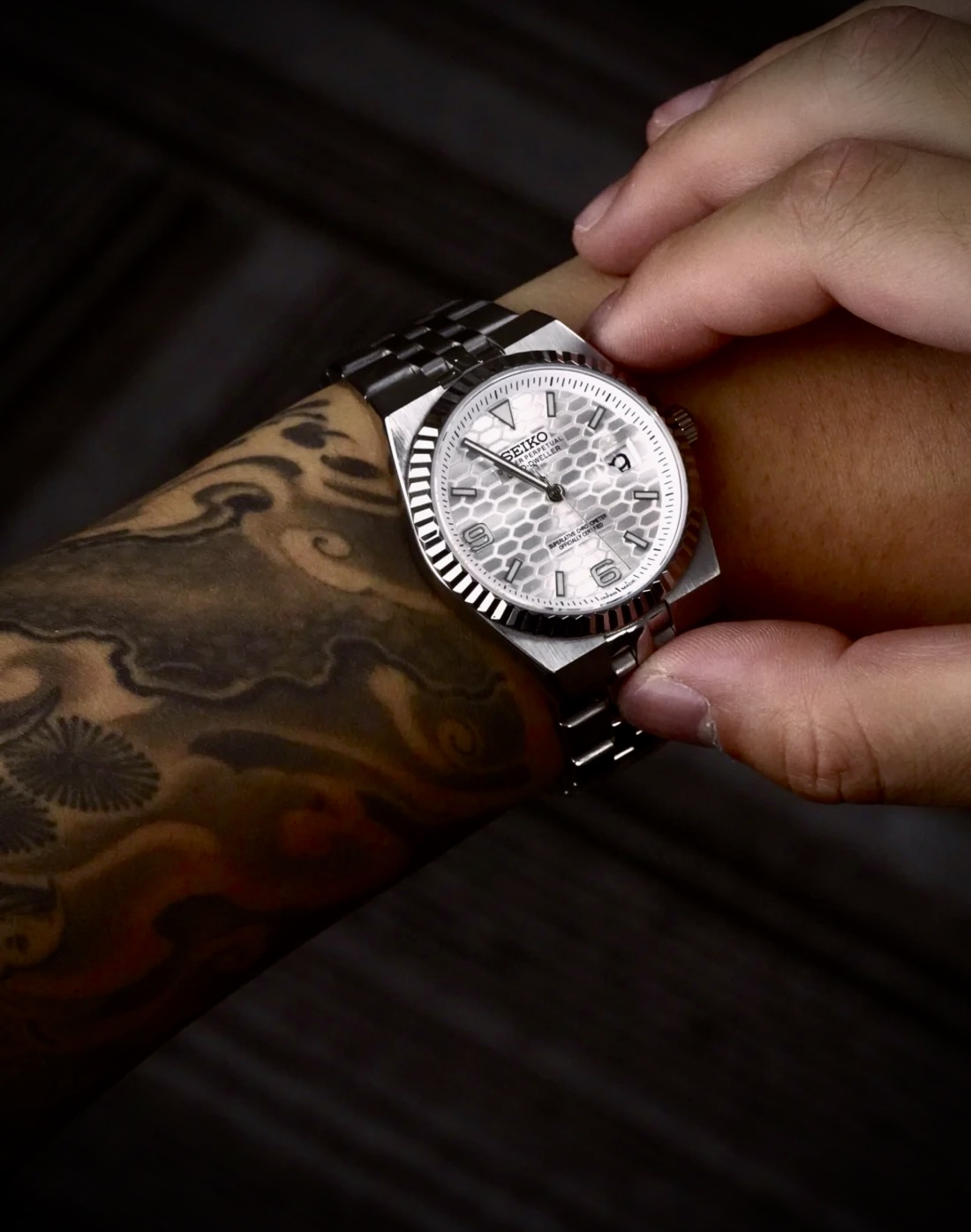 SEIKO MOD Land-Dweller White 1